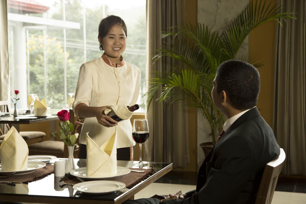 Royal Taunggyi Hotel Exteriér fotografie